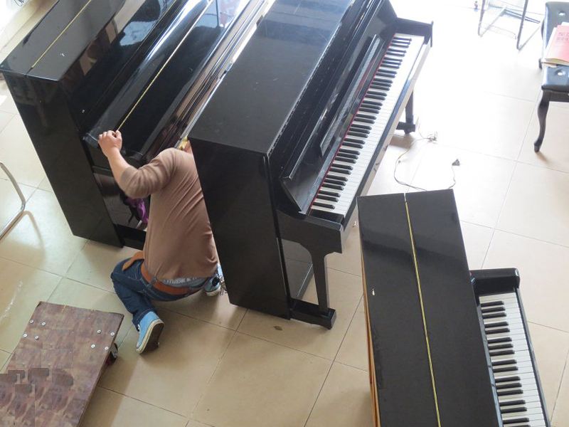 上海搬钢琴